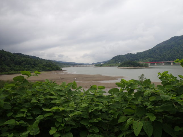 朱鞠内湖